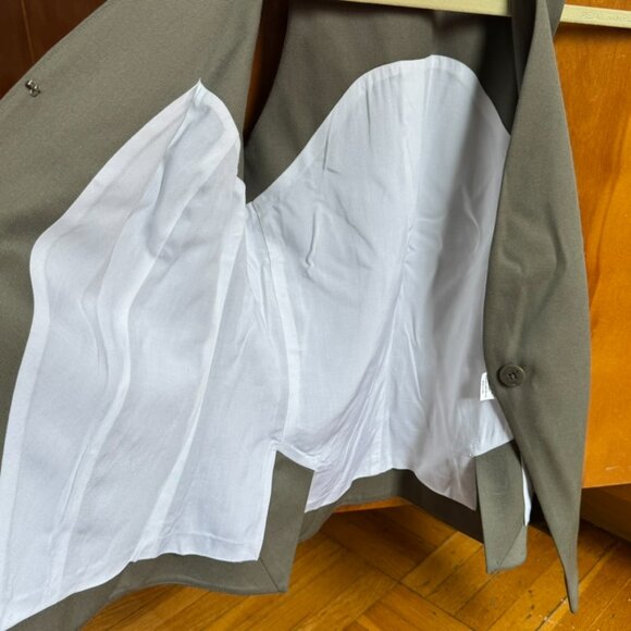 Kallmeyer Grey Vest (size S) WORN ONCE - Picture 11 of 11